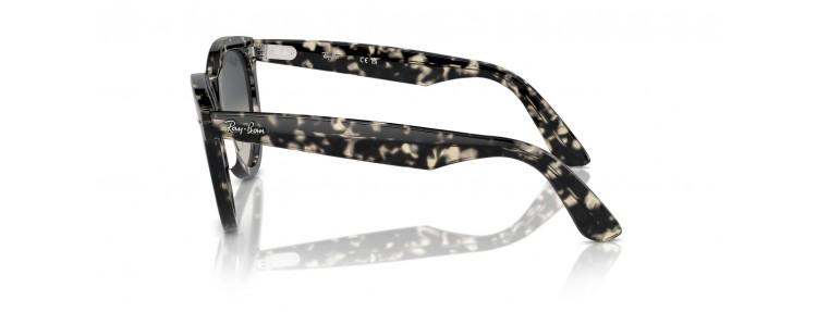 Ray-Ban RB2241 133371...